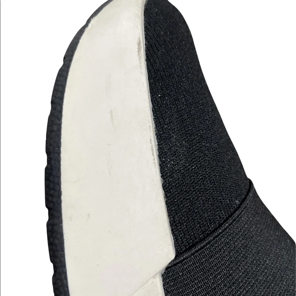 DKNY Marine Black and White Sole Top Sneakers size 6 - Picture 10 of 13